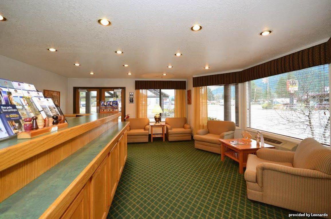 Oakridge Inn & Suites Restaurant photo